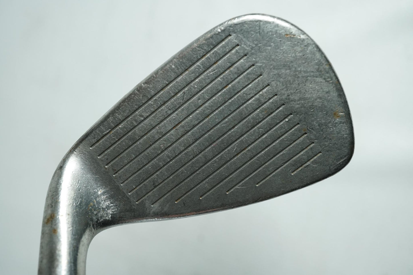 Titleist 775CB 8 Iron / Regular Flex Steel Shaft / New Grip