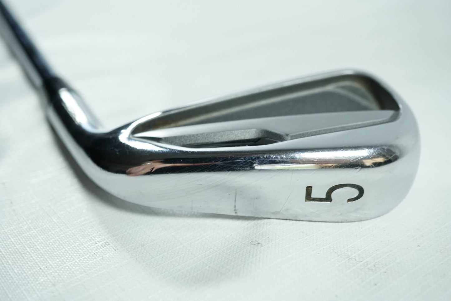 Titleist T100 5 Iron / Stiff Flex Steel Shaft / Missing Insert