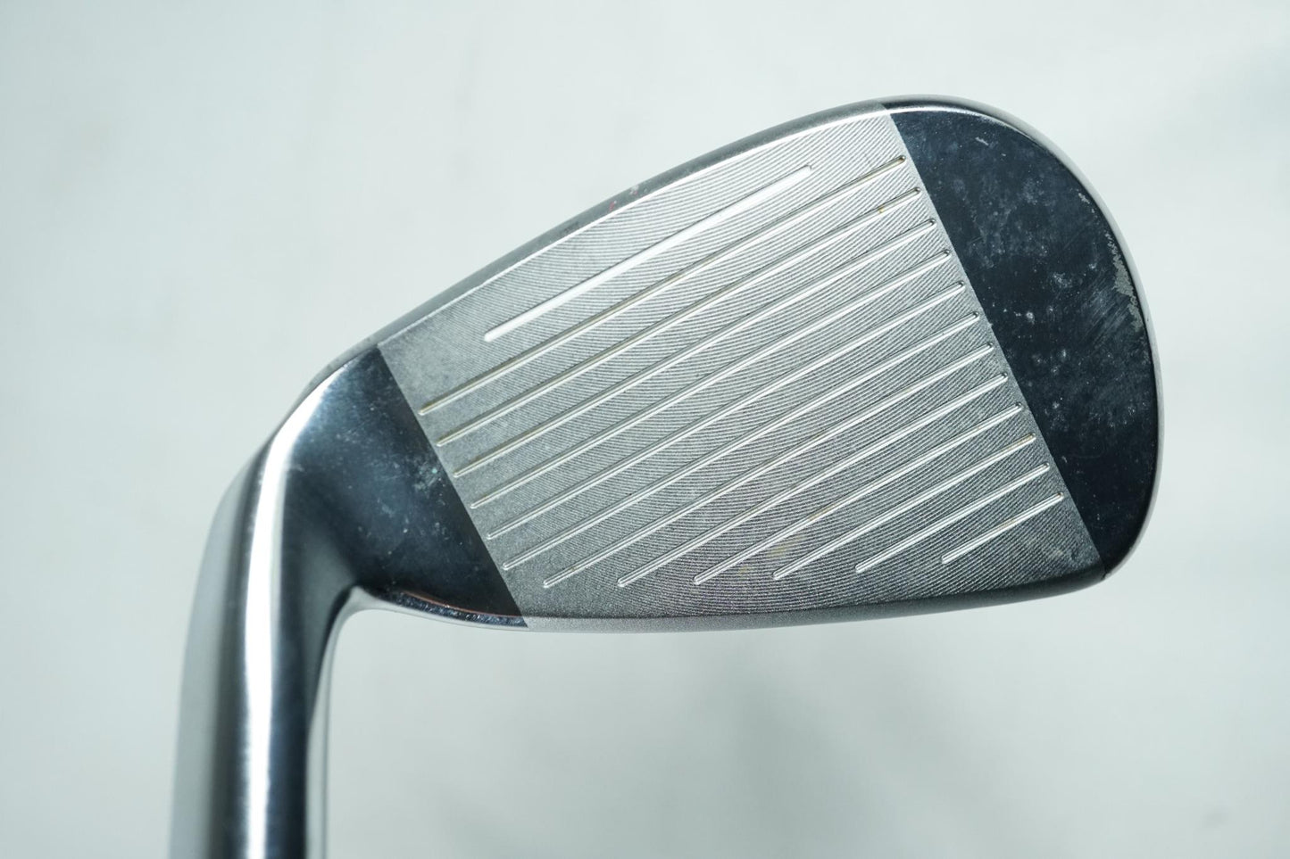 Cobra F7 7 Iron / Regular Flex Graphite Shaft / Ex Demo