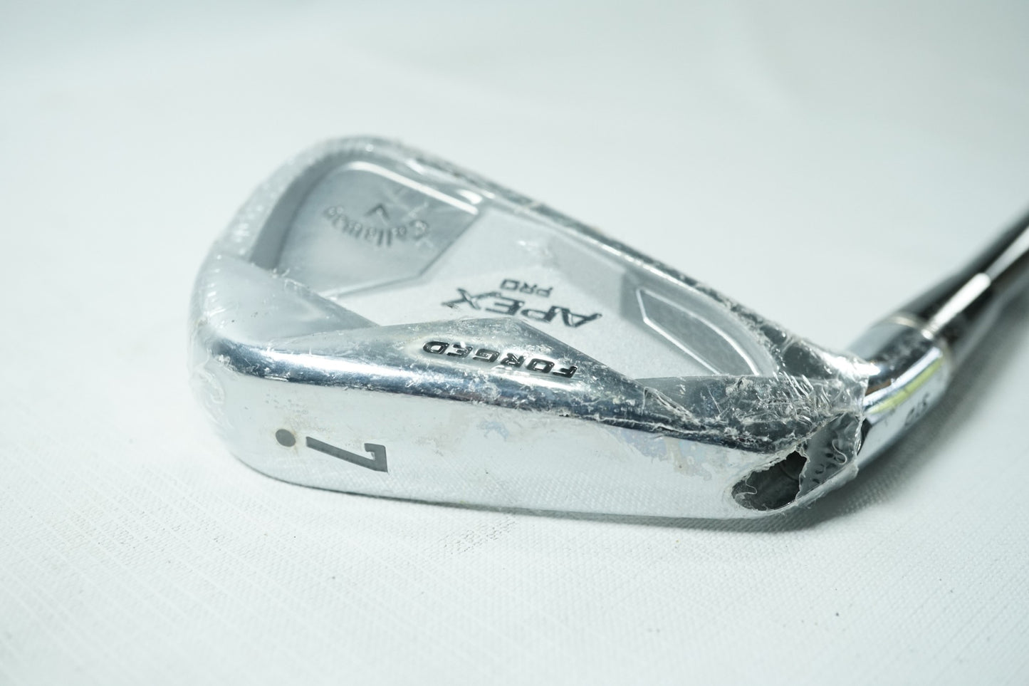 Callaway Apex Pro 7 Iron / Regular Flex Graphite Shaft / Left Handed / Ex Demo