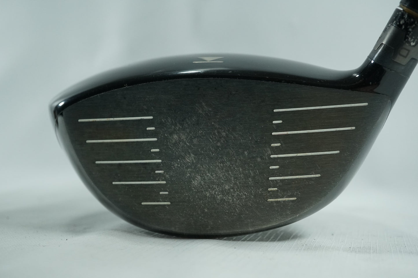 Titleist 910D2 Driver 9.5° / Regular Flex Graphite Shaft