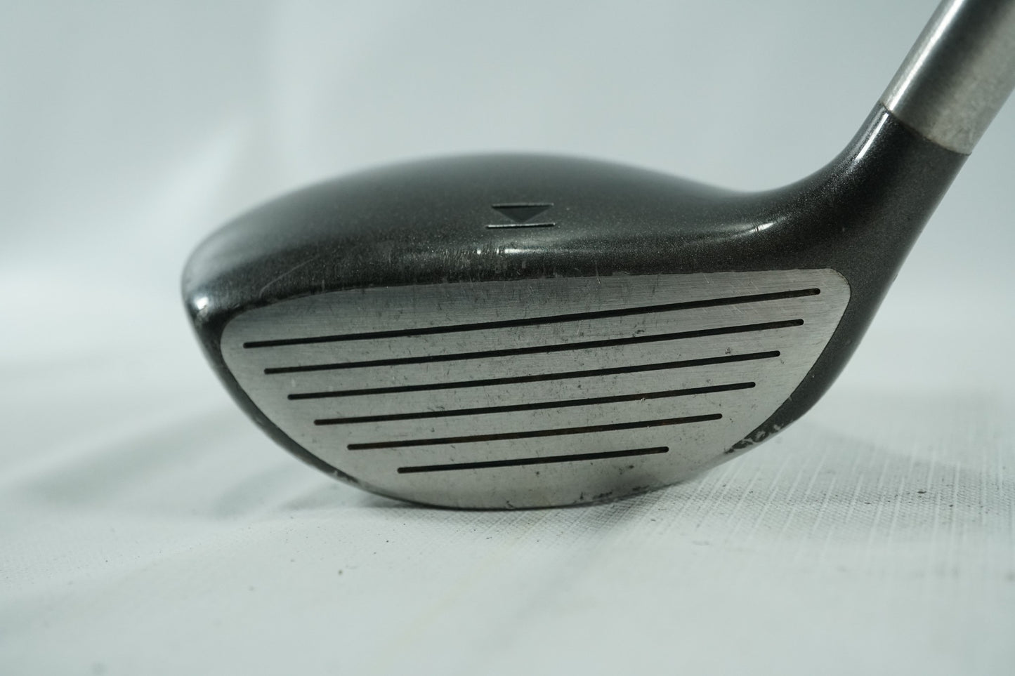 Titleist 975F 5 Wood 18.5° / Regular Flex Graphite Shaft