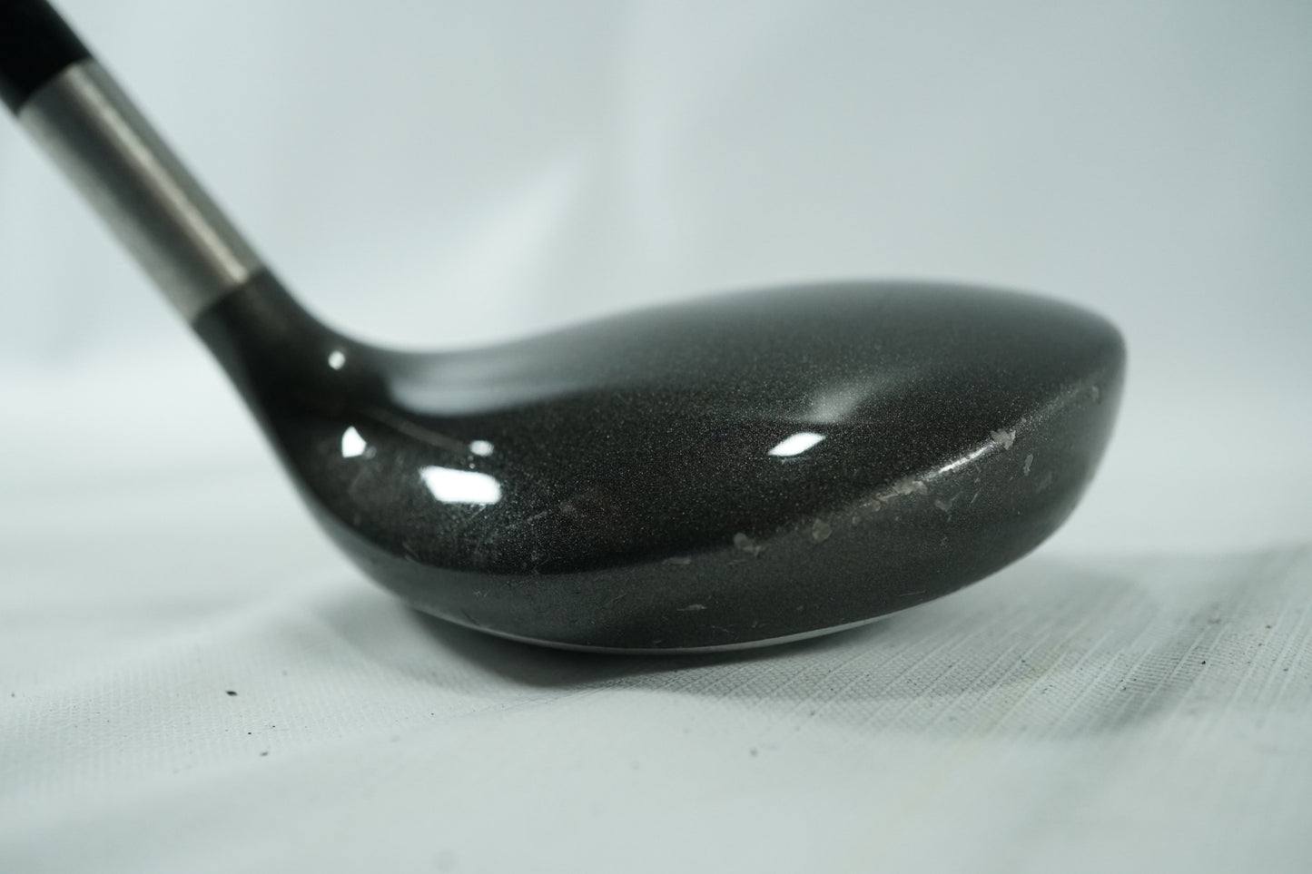 Titleist 975F 5 Wood 18.5° / Regular Flex Graphite Shaft