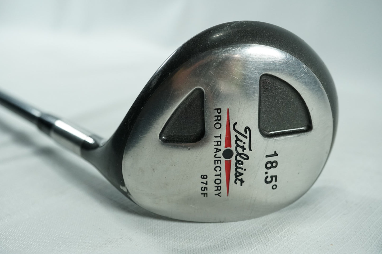 Titleist 975F 5 Wood 18.5° / Regular Flex Graphite Shaft