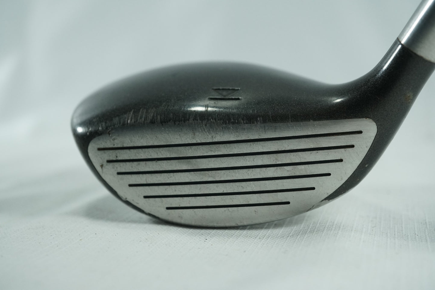Titleist 975F 5 Wood 18.5° / Regular Flex Graphite Shaft