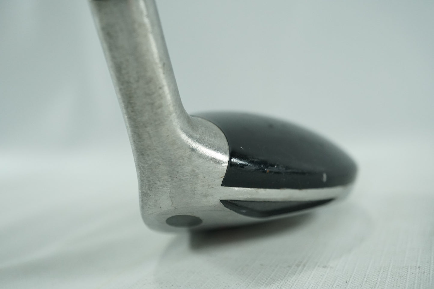 Titleist 585H 3 Hybrid 19° / Stiff Flex Steel Shaft