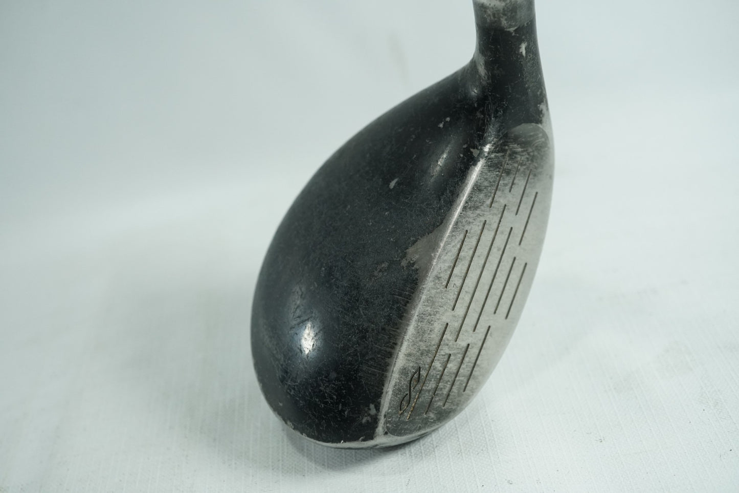 Snake Eyes Viper Tour 3 Hybrid 21° / Regular Flex Graphite Shaft