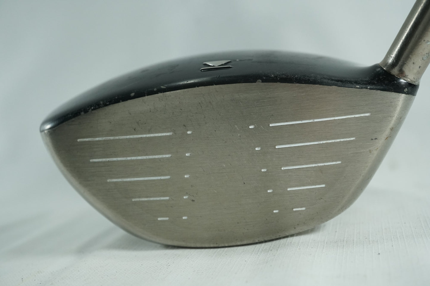 Titleist 907D1 Driver 9.5° / Stiff Flex Graphite Shaft