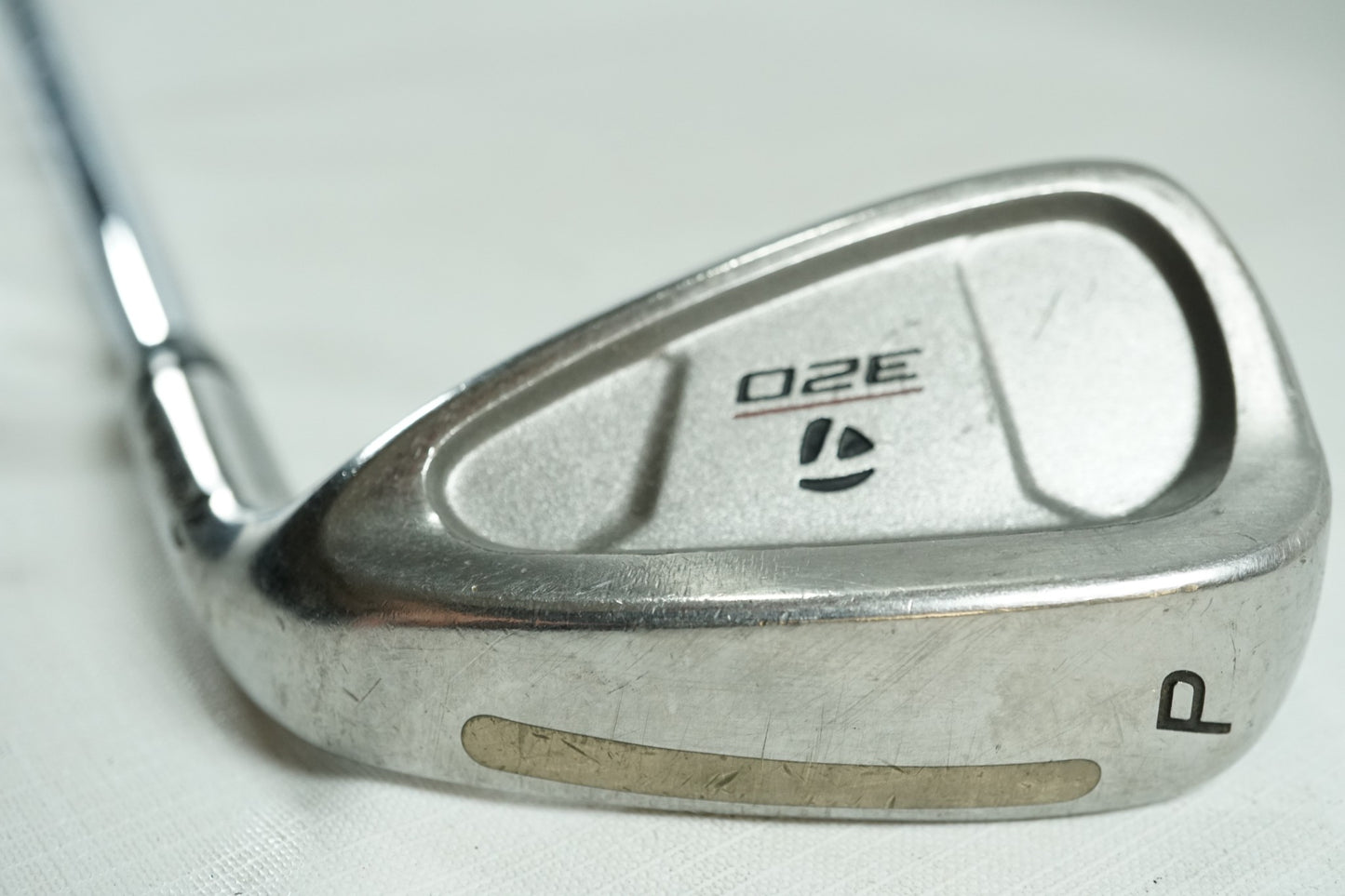 Taylormade 320 Pitching Wedge / Stiff Flex Steel Shaft