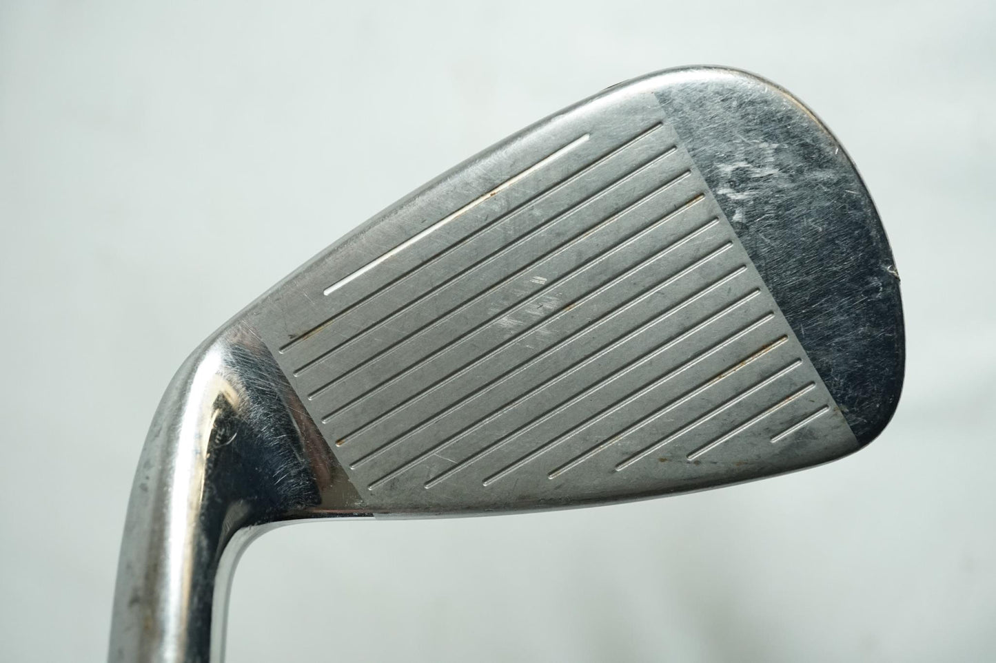 Cobra FP 6 Iron / Regular Flex Graphite Shaft / Ex Demo / 040725418