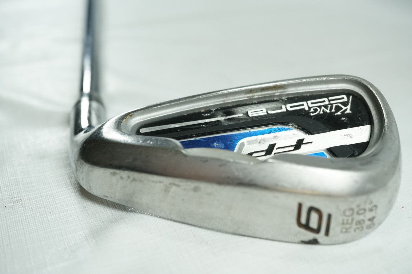 Cobra FP 6 Iron / Regular Flex Graphite Shaft / Ex Demo / 040725418
