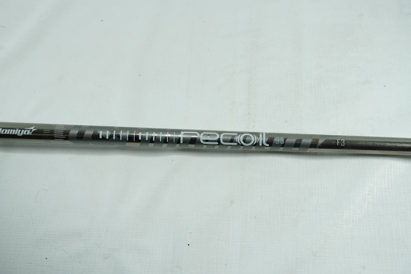 Mizuno JPX 821 Hot Metal Pitching Wedge / Regular Flex Graphite Shaft