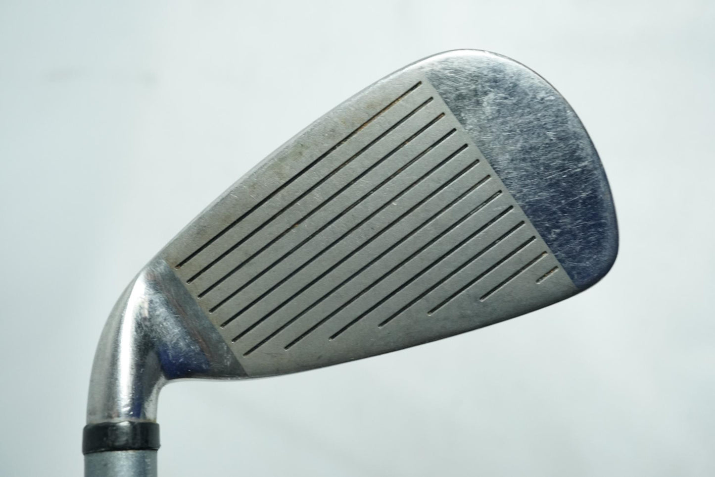 Wilson Deep Red 5 Iron / Uniflex Graphite Shaft / New Grip