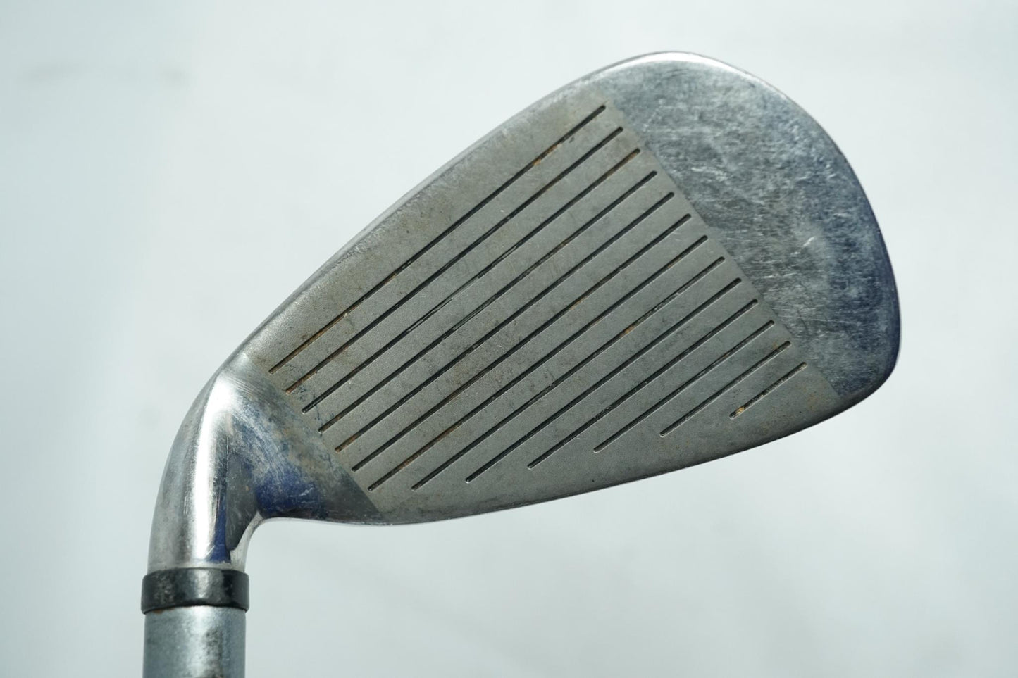 Wilson Deep Red 8 Iron / Uniflex Graphite Shaft / New Grip