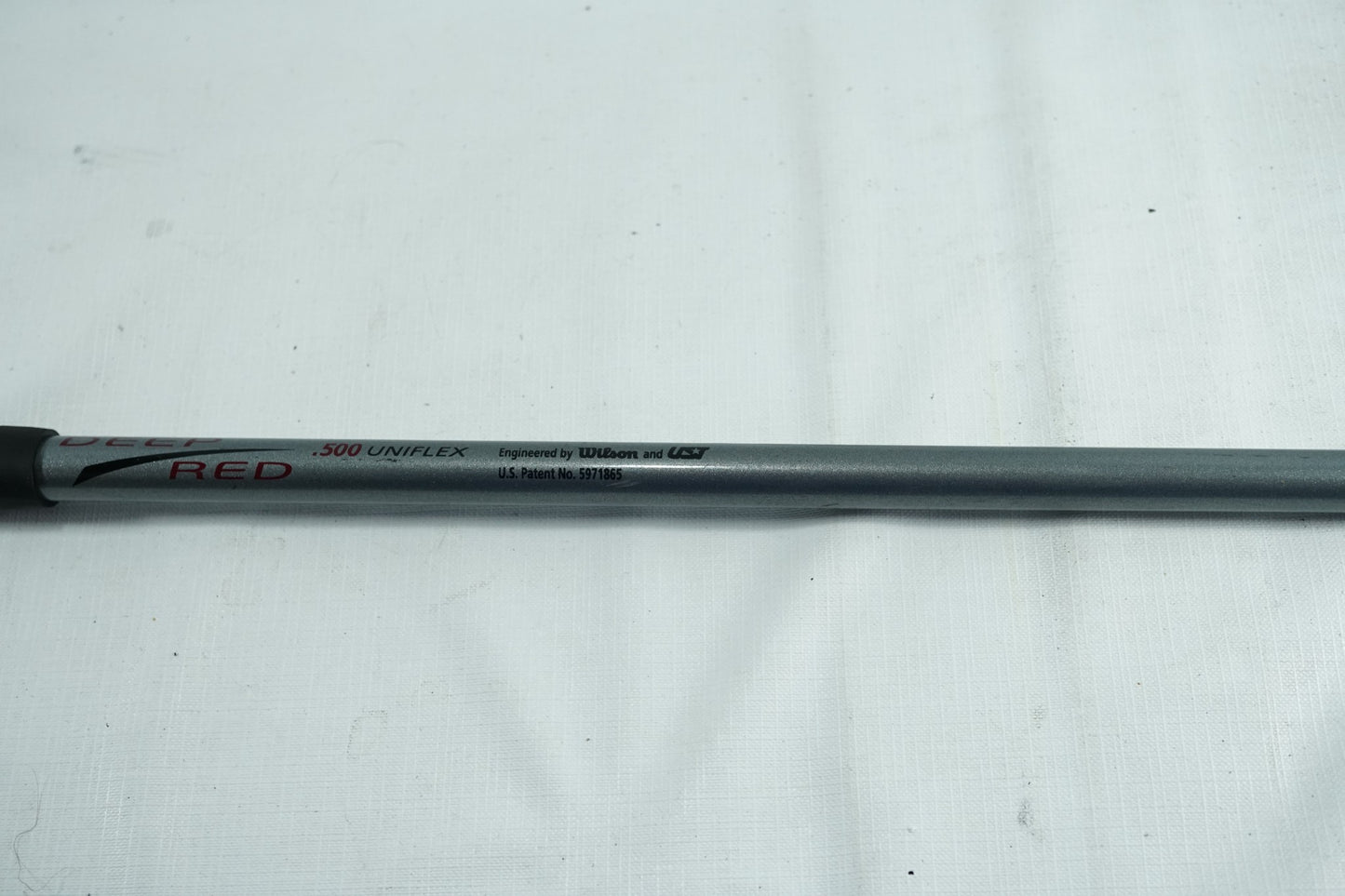 Wilson Deep Red Pitching Wedge / Uniflex Graphite Shaft / New Grip