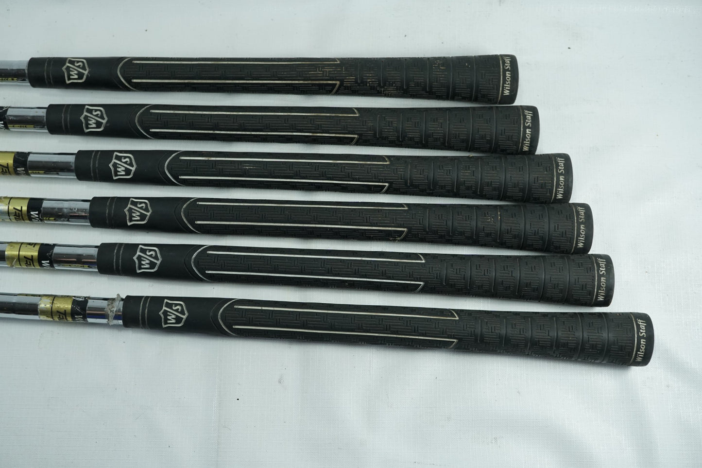 Wilson D100 Irons / 5-PW / Uniflex Steel Shafts