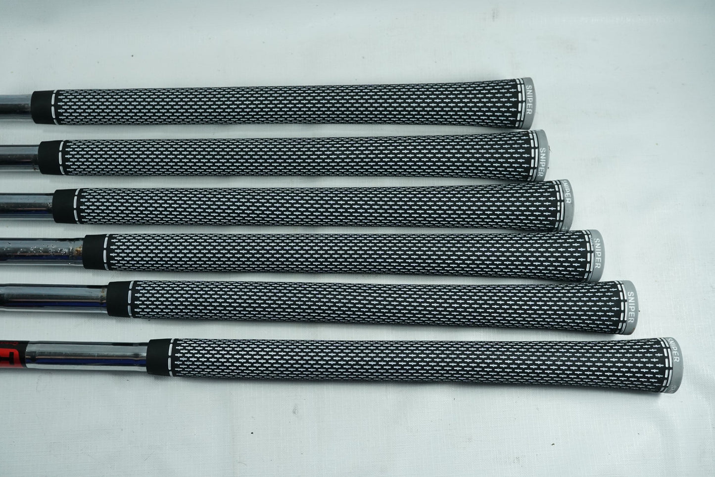 Taylormade Burner 2.0 Irons / 5-PW / Regular Flex Steel Shafts / New Grips