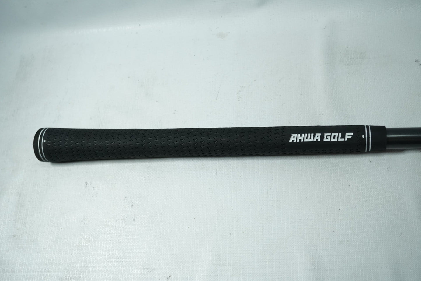 Titleist 975F 2 Wood 13.5° / Stiff Flex Graphite Shaft / New Grip