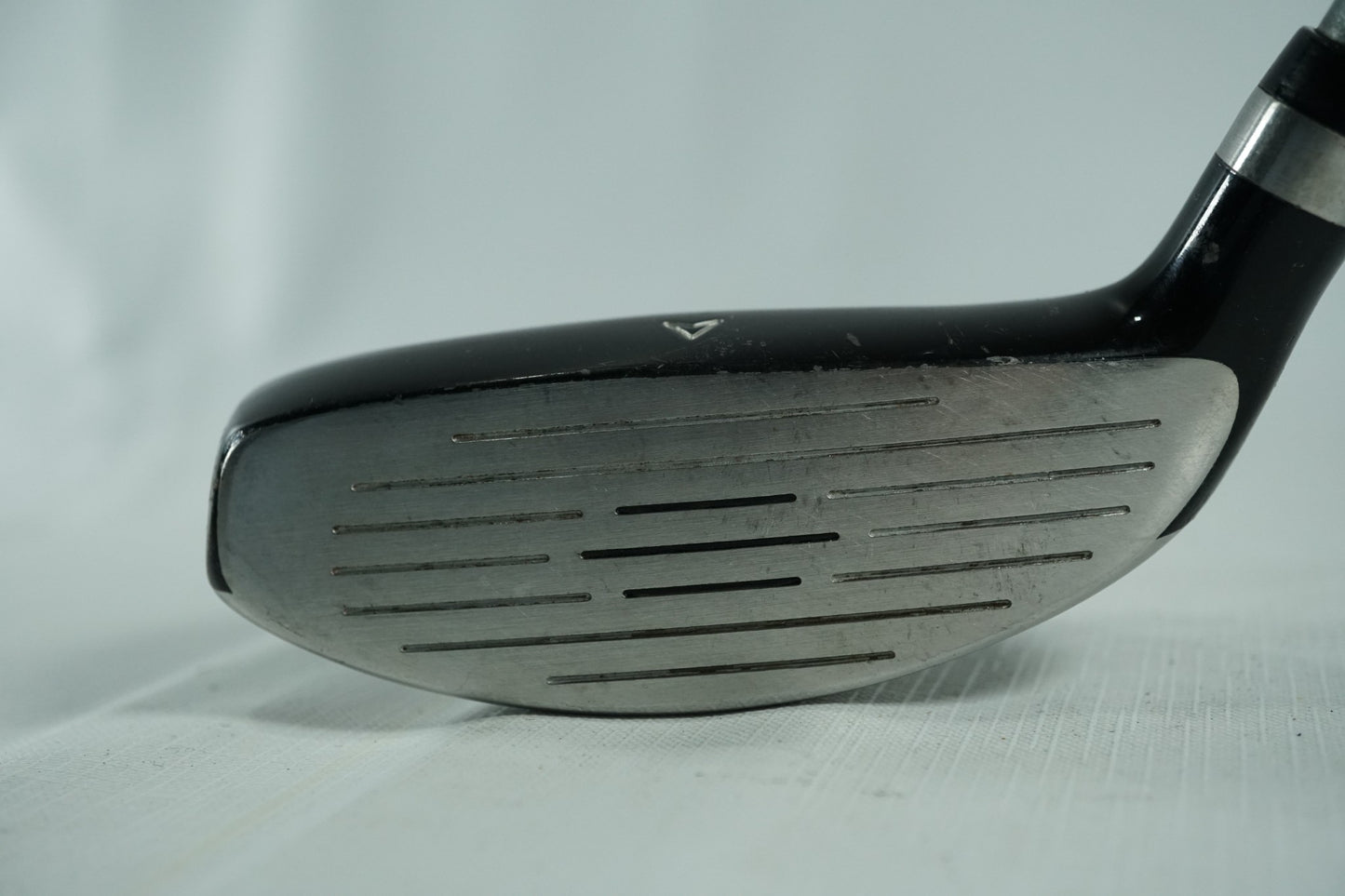 Wilson Deep Red 4 Hybrid 21° / Uniflex Graphite Shaft