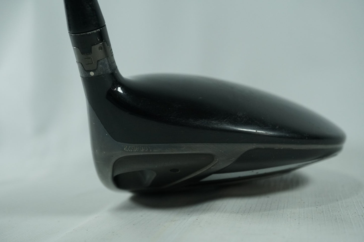 Titleist 910D2 Driver 8.5° / Stiff Flex Graphite Shaft