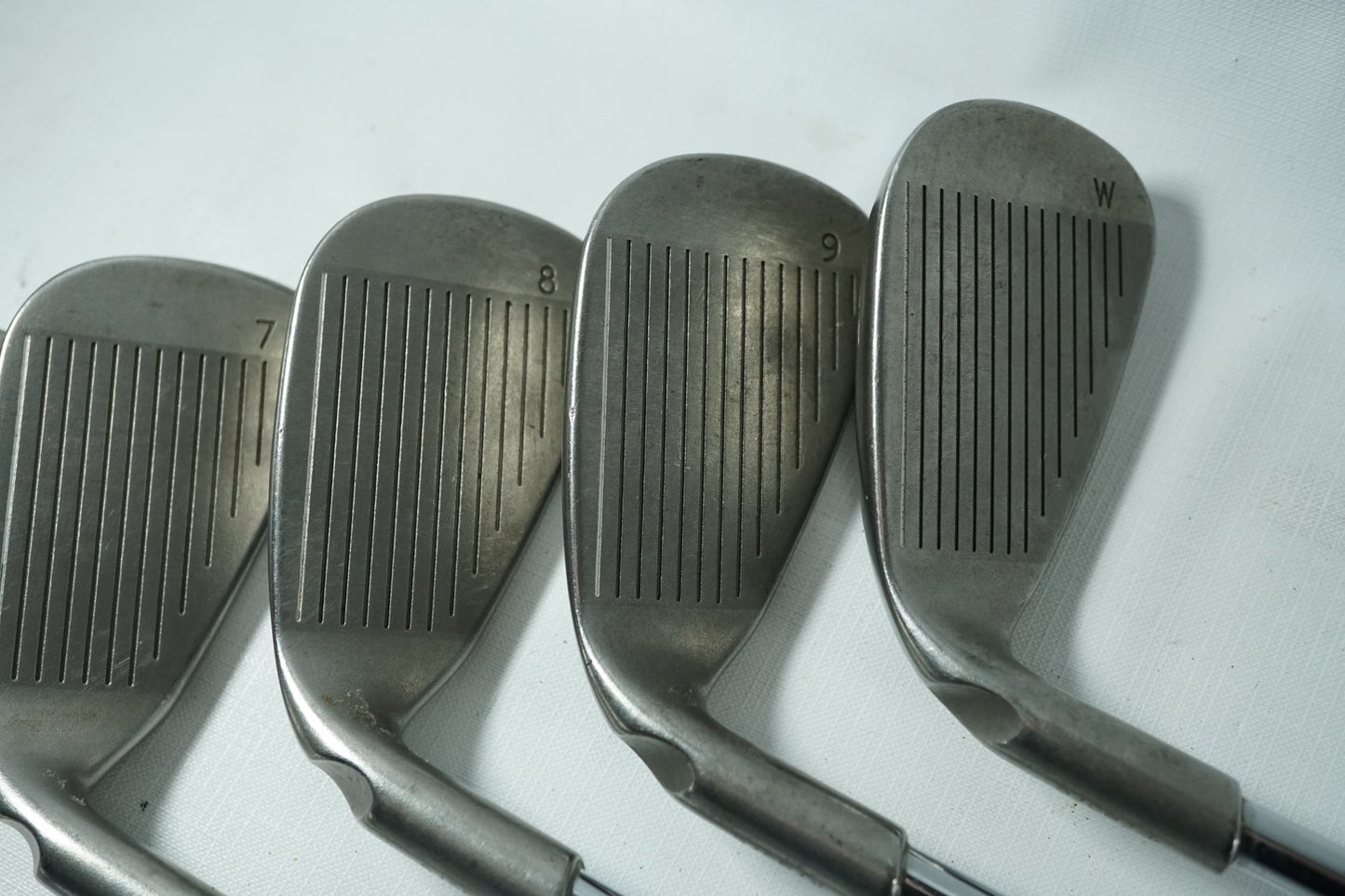 Ping G10 Irons / Black Dot / 5-PW / Regular Flex Steel Shafts