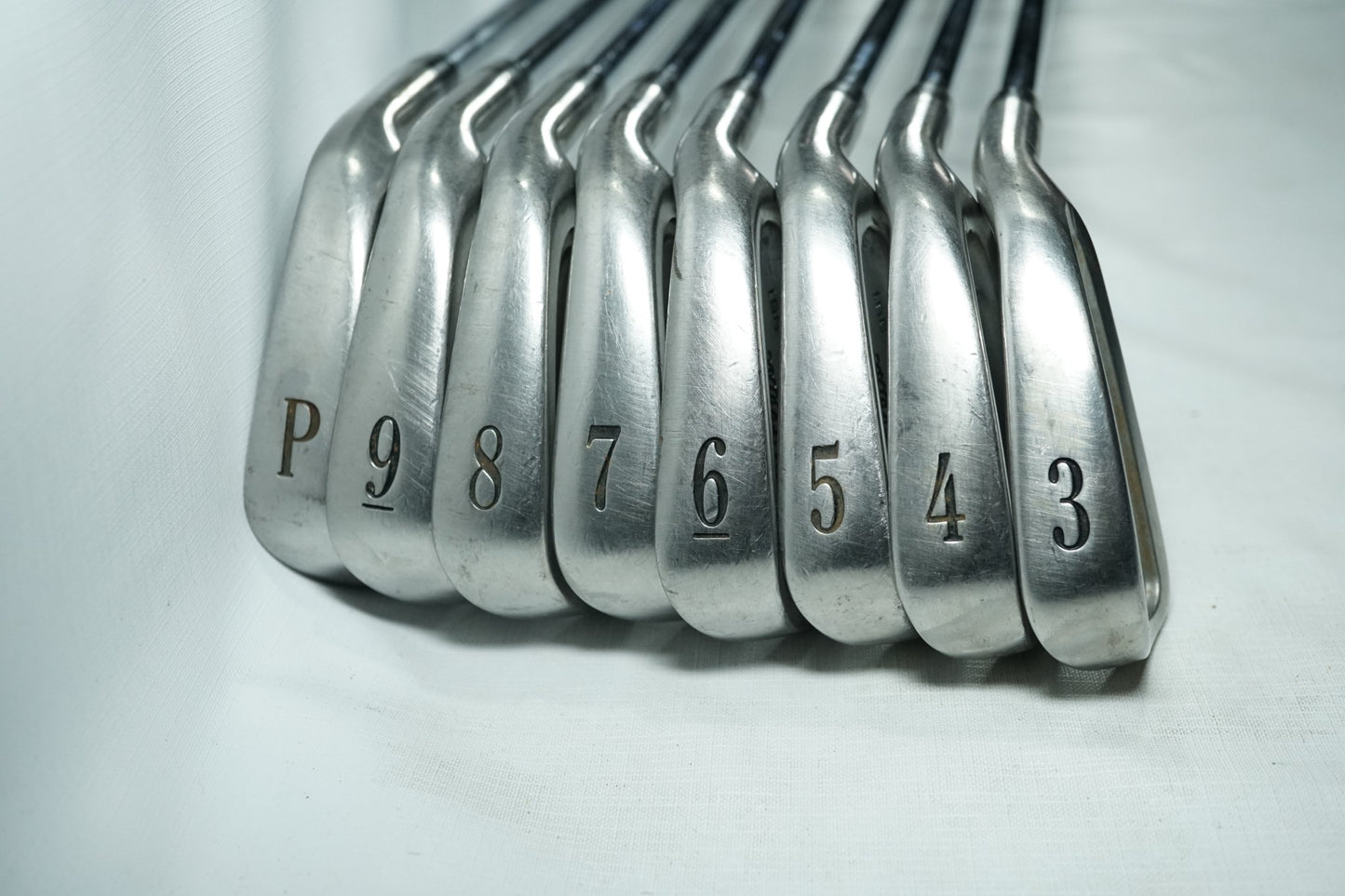 Titleist DCI 981 Irons / 3-PW / Regular Flex Steel Shafs