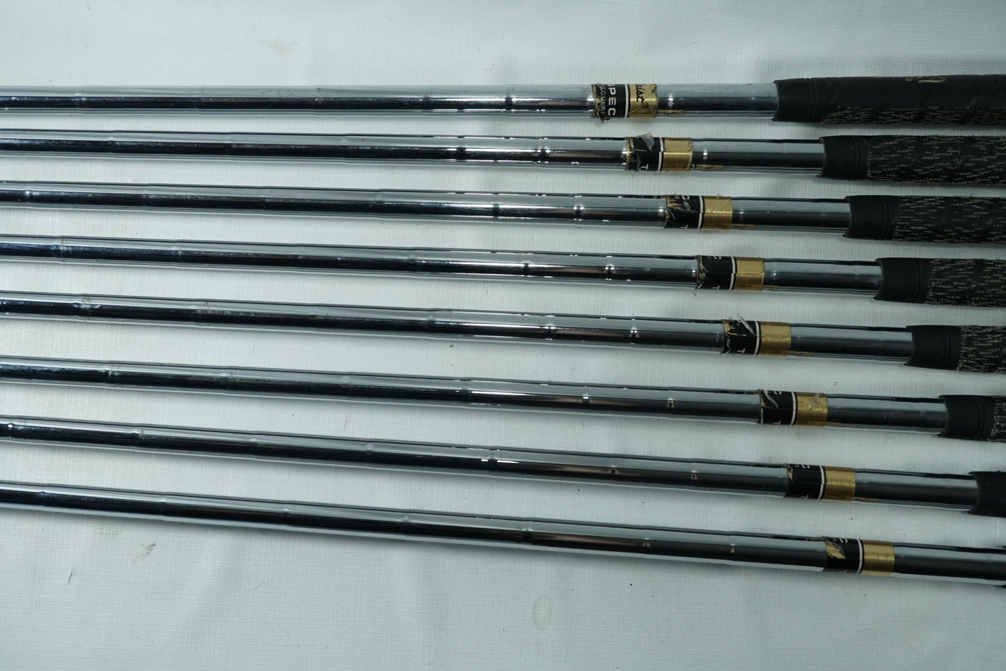 Titleist DCI 981 Irons / 3-PW / Regular Flex Steel Shafs