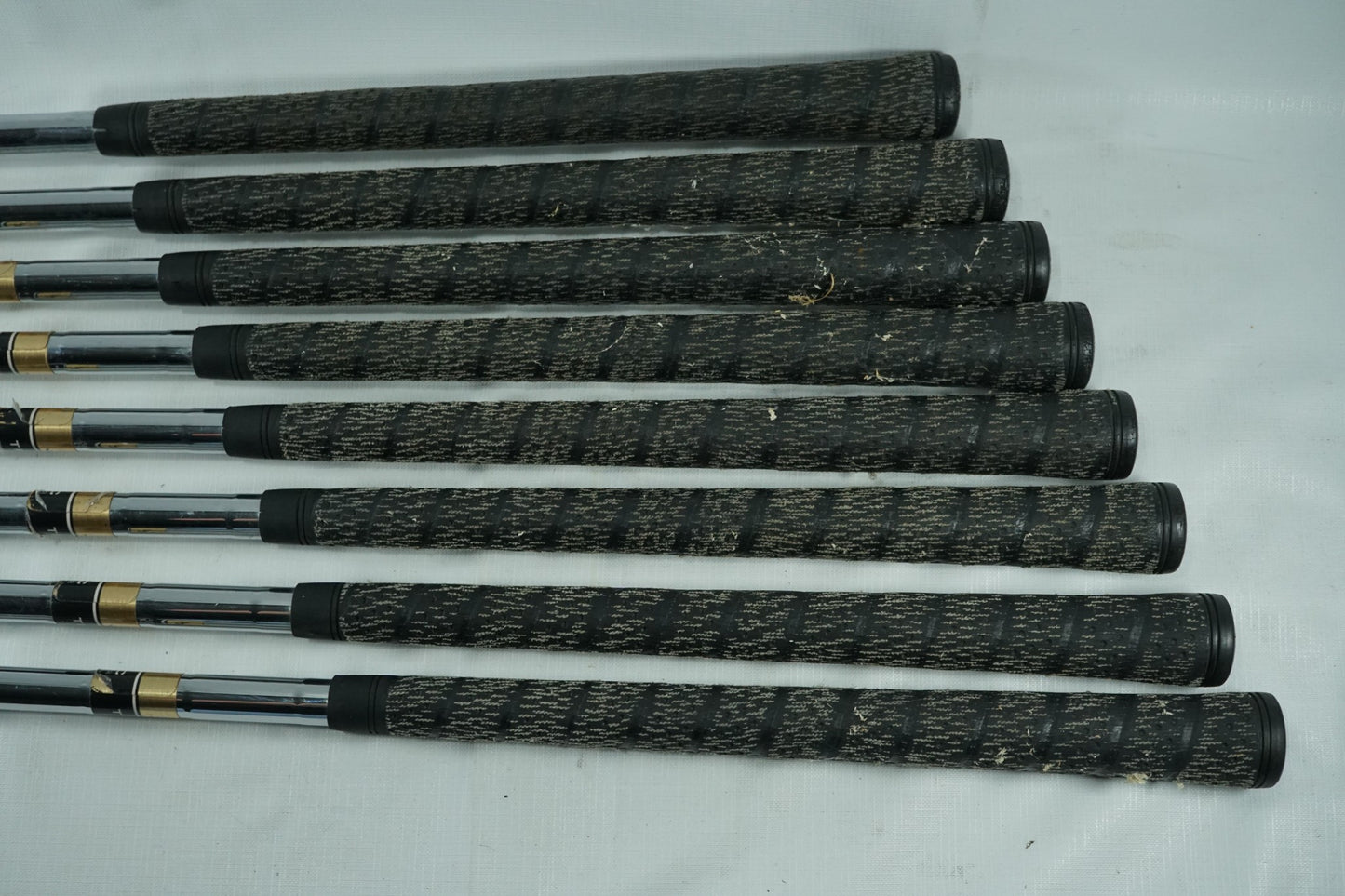 Titleist DCI 981 Irons / 3-PW / Regular Flex Steel Shafs