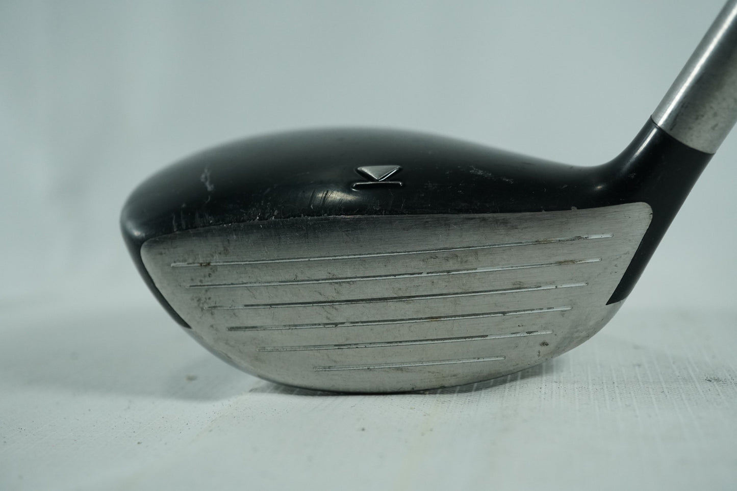 Titleist 906F4 5 Wood 18.5° / Stiff Flex Graphite Shaft / New Grip