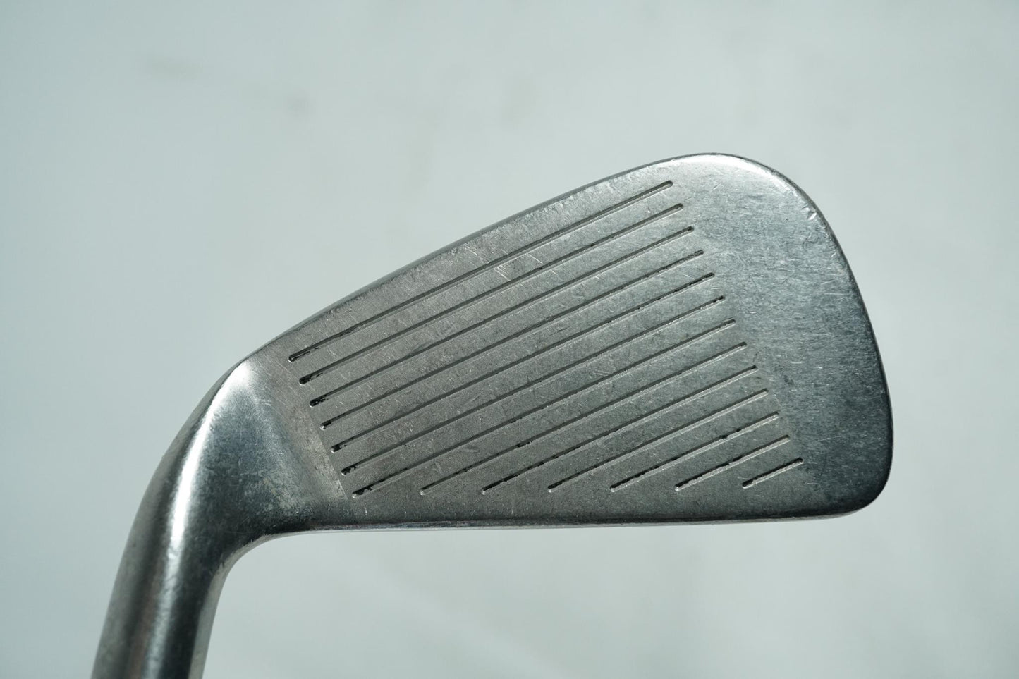 Titleist DCI 2 Iron / Regular Flex Steel Shaft / New Grip