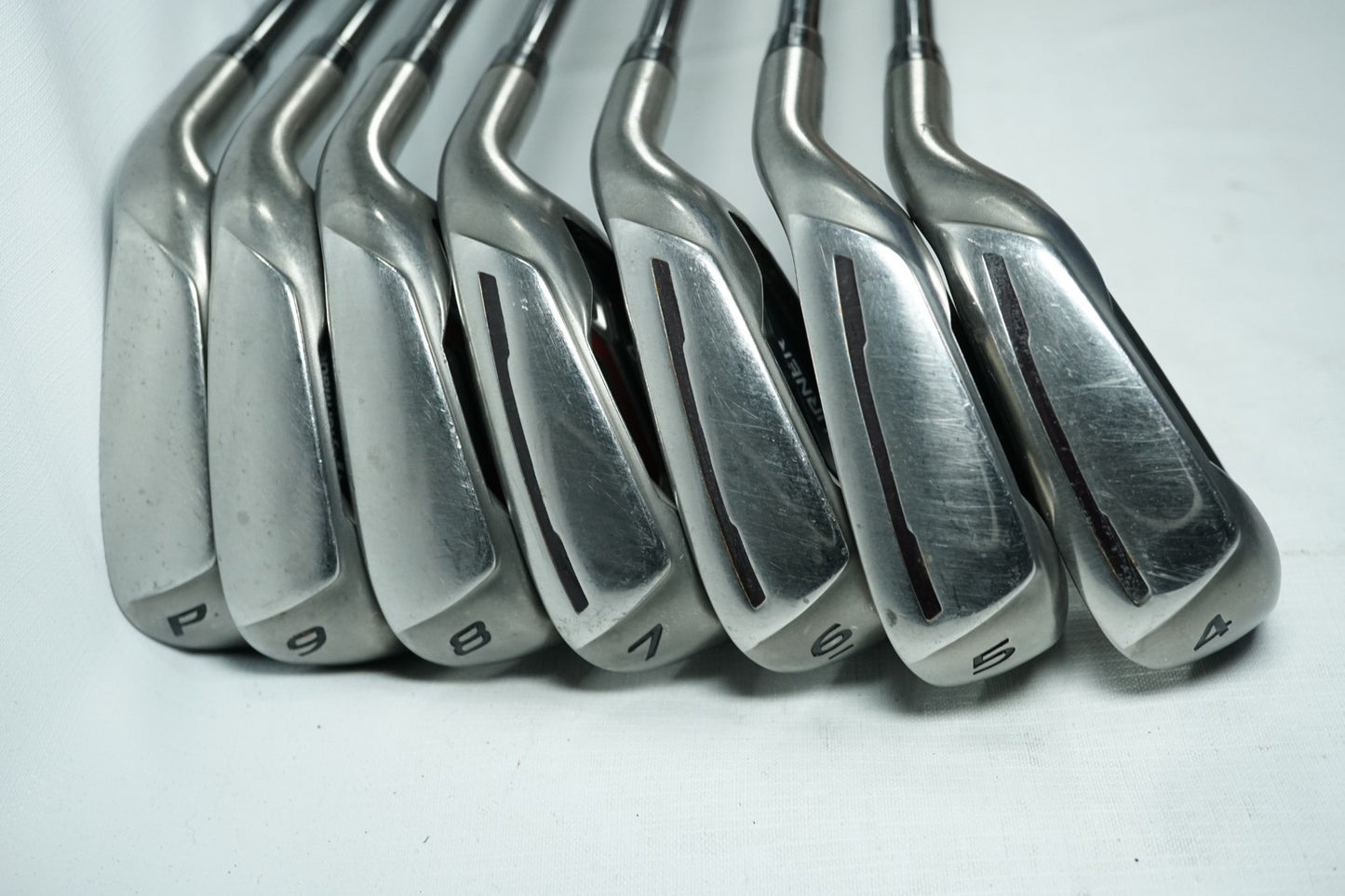 Taylormade Aeroburner Irons / 4-PW / Regular Flex Graphite Shafts