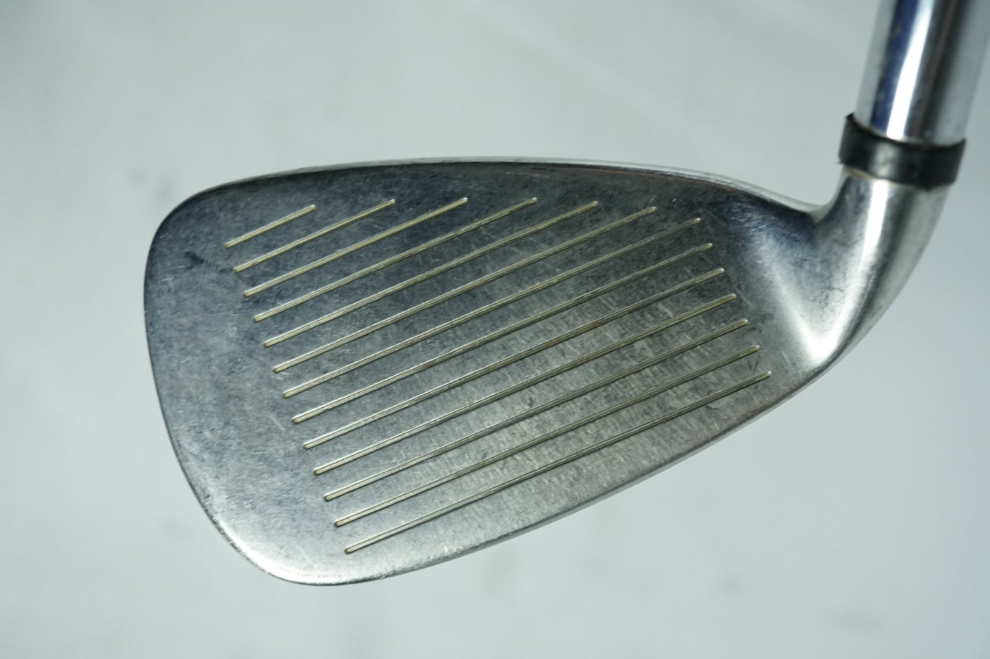Wilson Deep Red 8 Iron / Regular Flex Steel Shaft