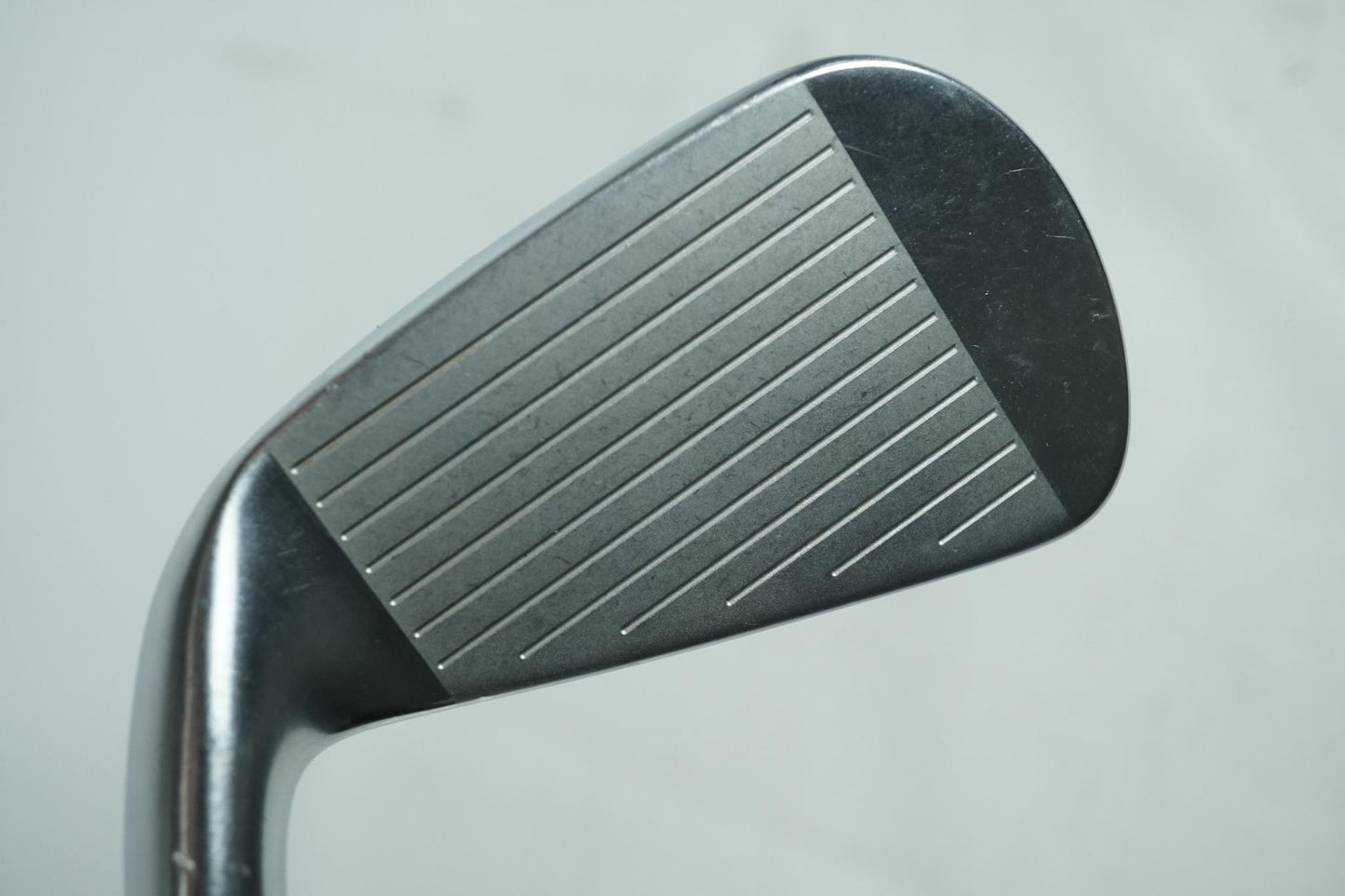 Titleist TMB 718 2 Iron / Stiff Flex Steel Shaft