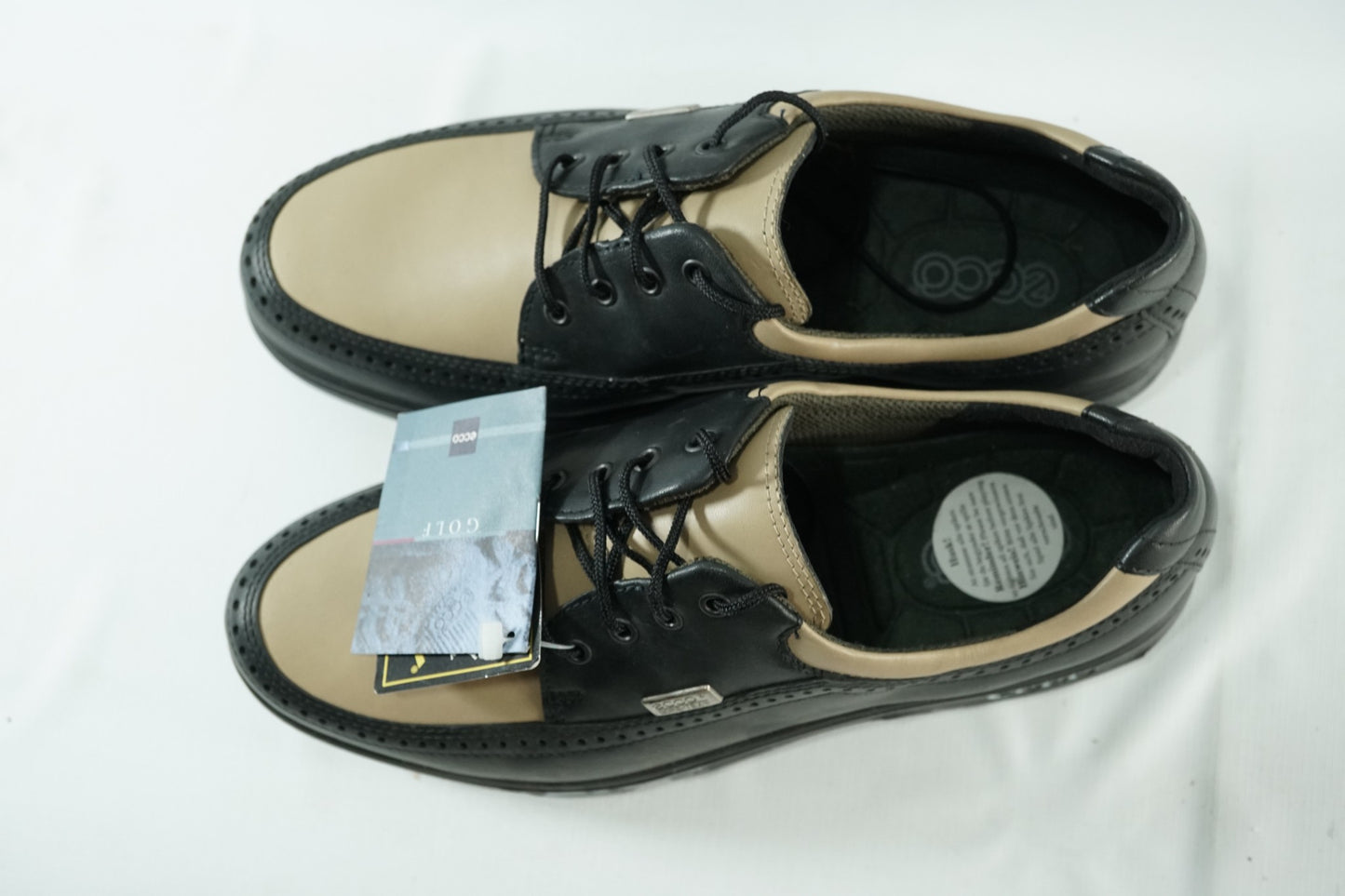 Ecco Goretex Ladies Golf Shoes / UK6 / New