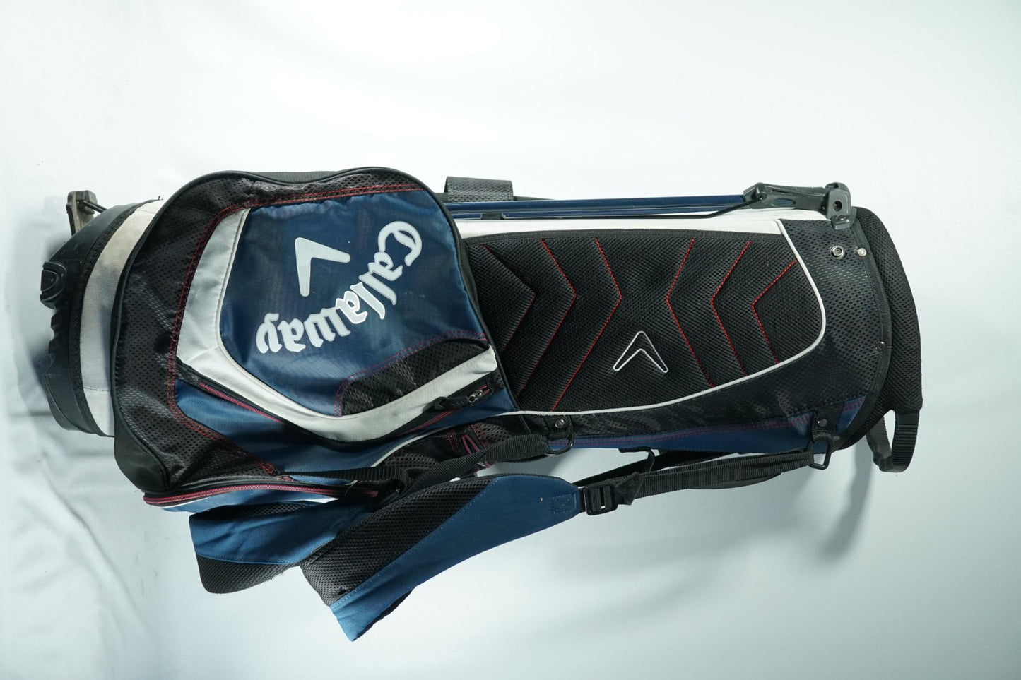 Callaway Chev XR Stand Bag / Navy and White