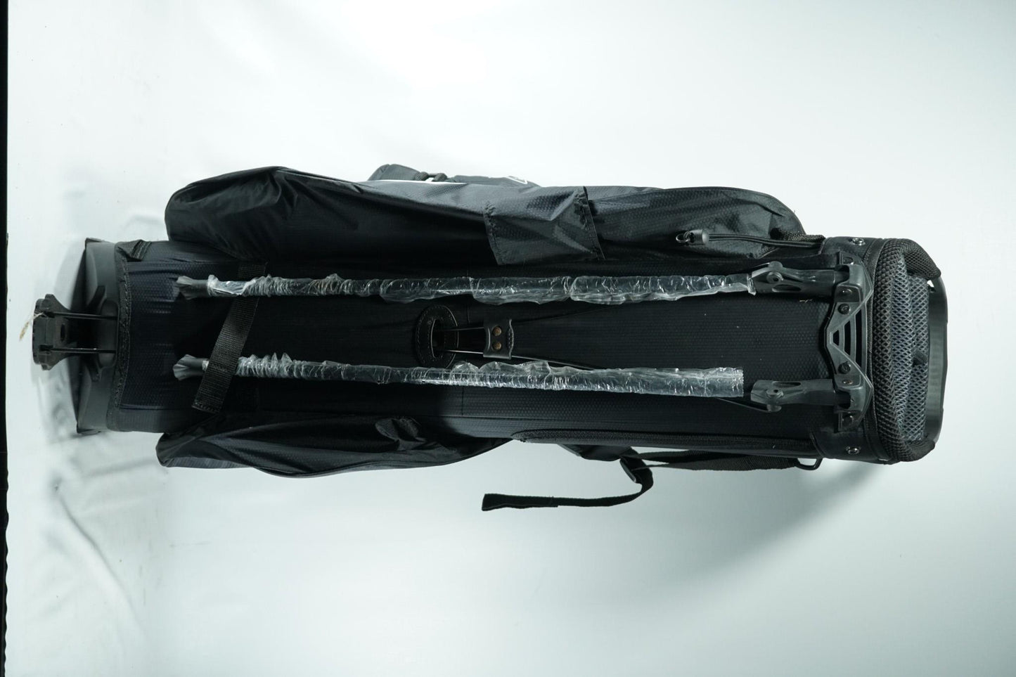 Callaway Chev Dry Stand Bag / Black / With Rainhood