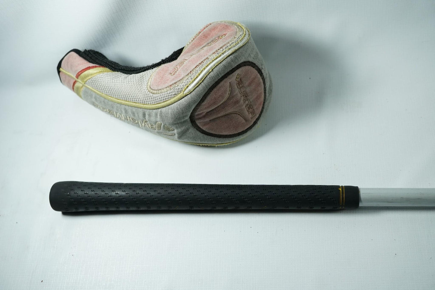 Taylormade Burner 2007 4 Hybrid 22° / Regular Flex Graphite Shaft