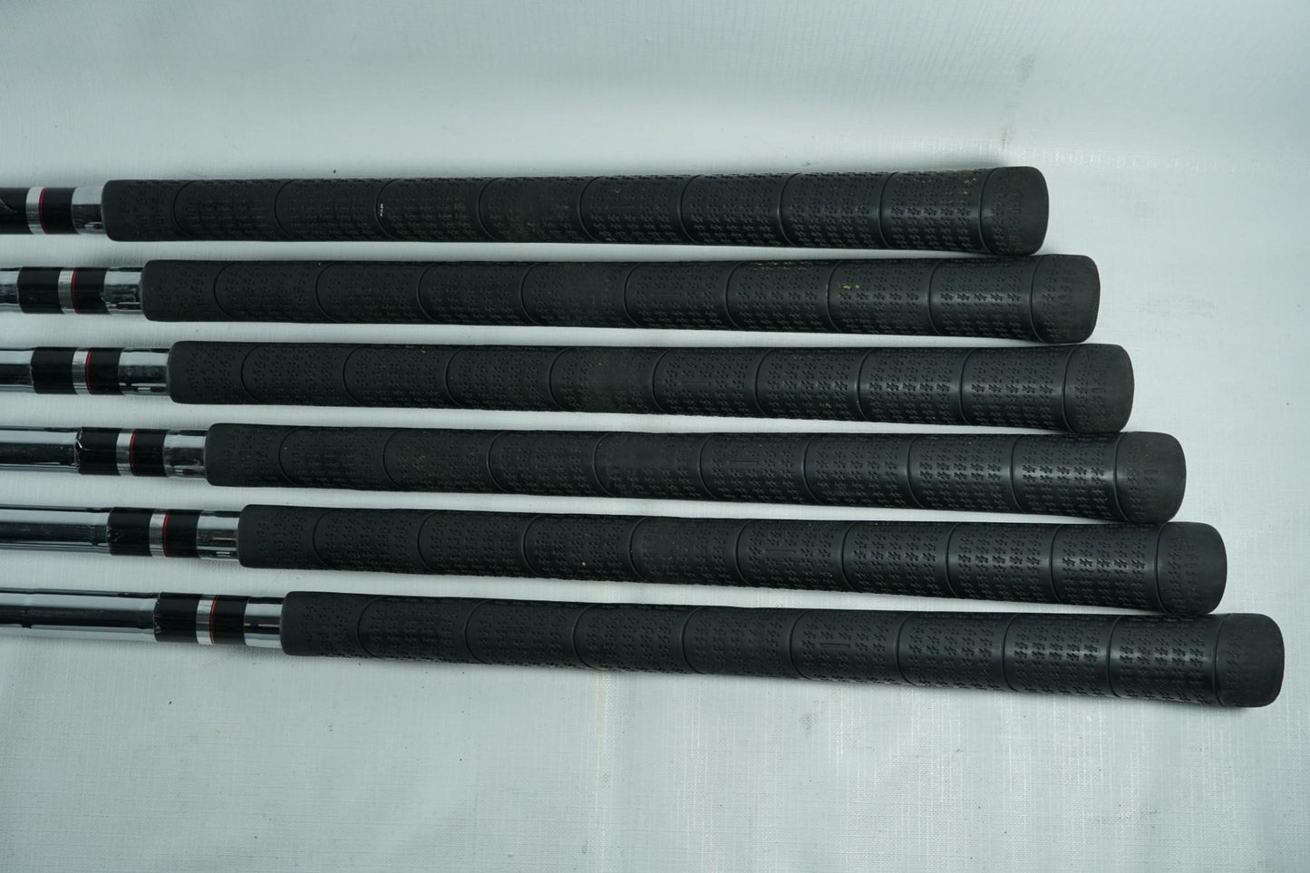Taylormade 200 Irons / 5-PW / Regular Flex Steel Shafts