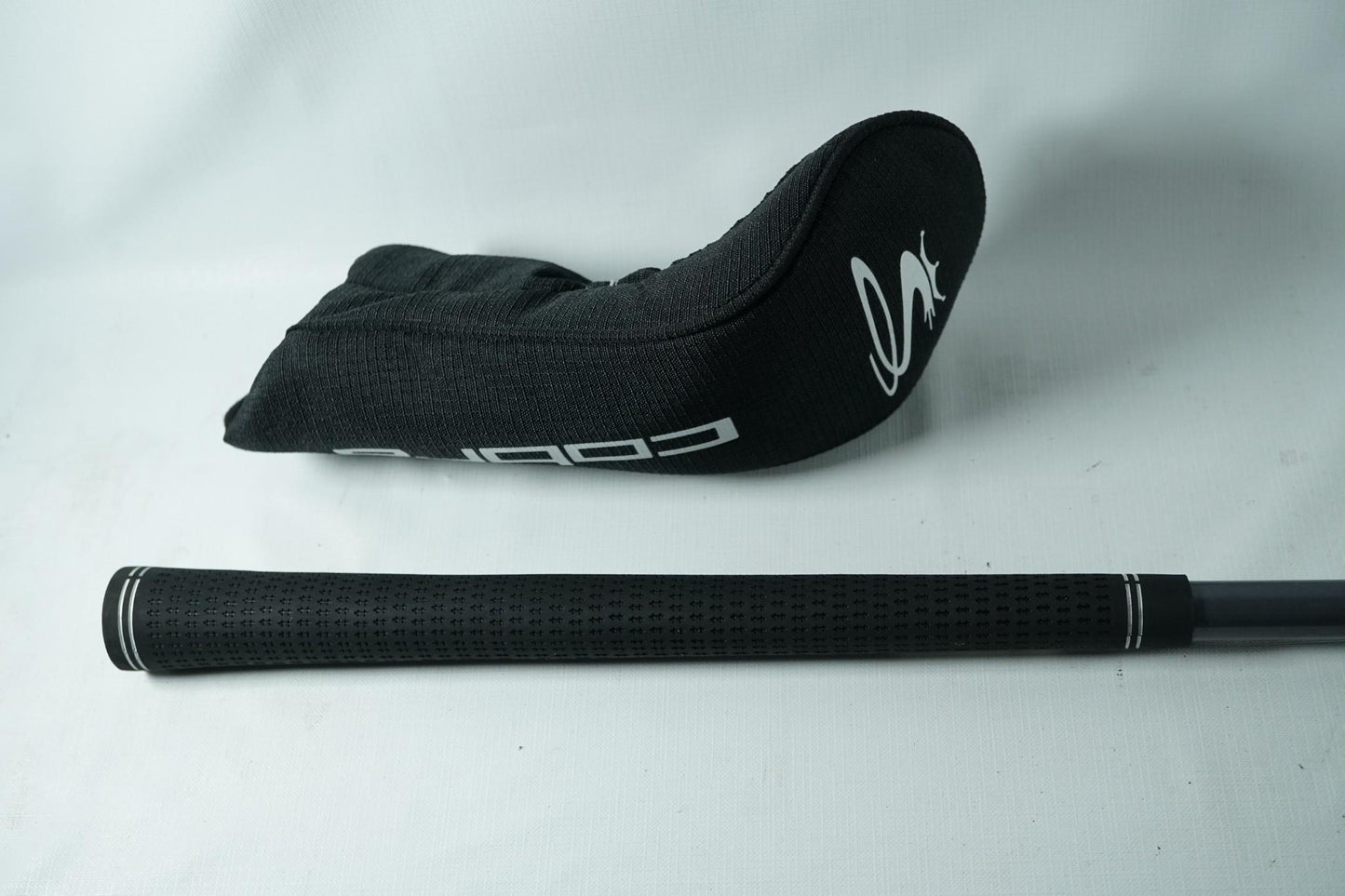 Cobra Fly XL 5 Hybrid 23° / Regular Flex Graphite Shaft