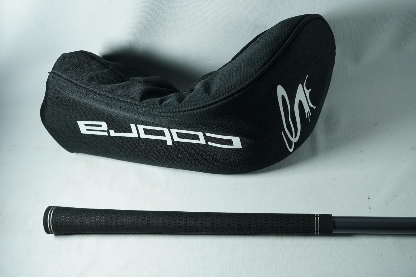 Cobra Fly XL Driver 10.5° / Regular Flex Graphite Shaft