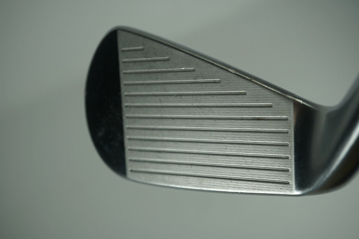 Srixon Z945 3 Iron / Stiff Flex Steel Shaft