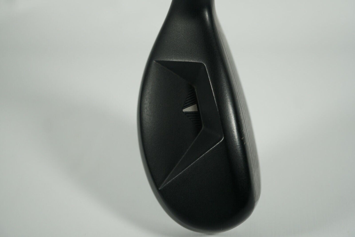 Taylormade GAPR Hi 4 Hybrid 22° / Regular Flex Graphite Shaft / With Headcover
