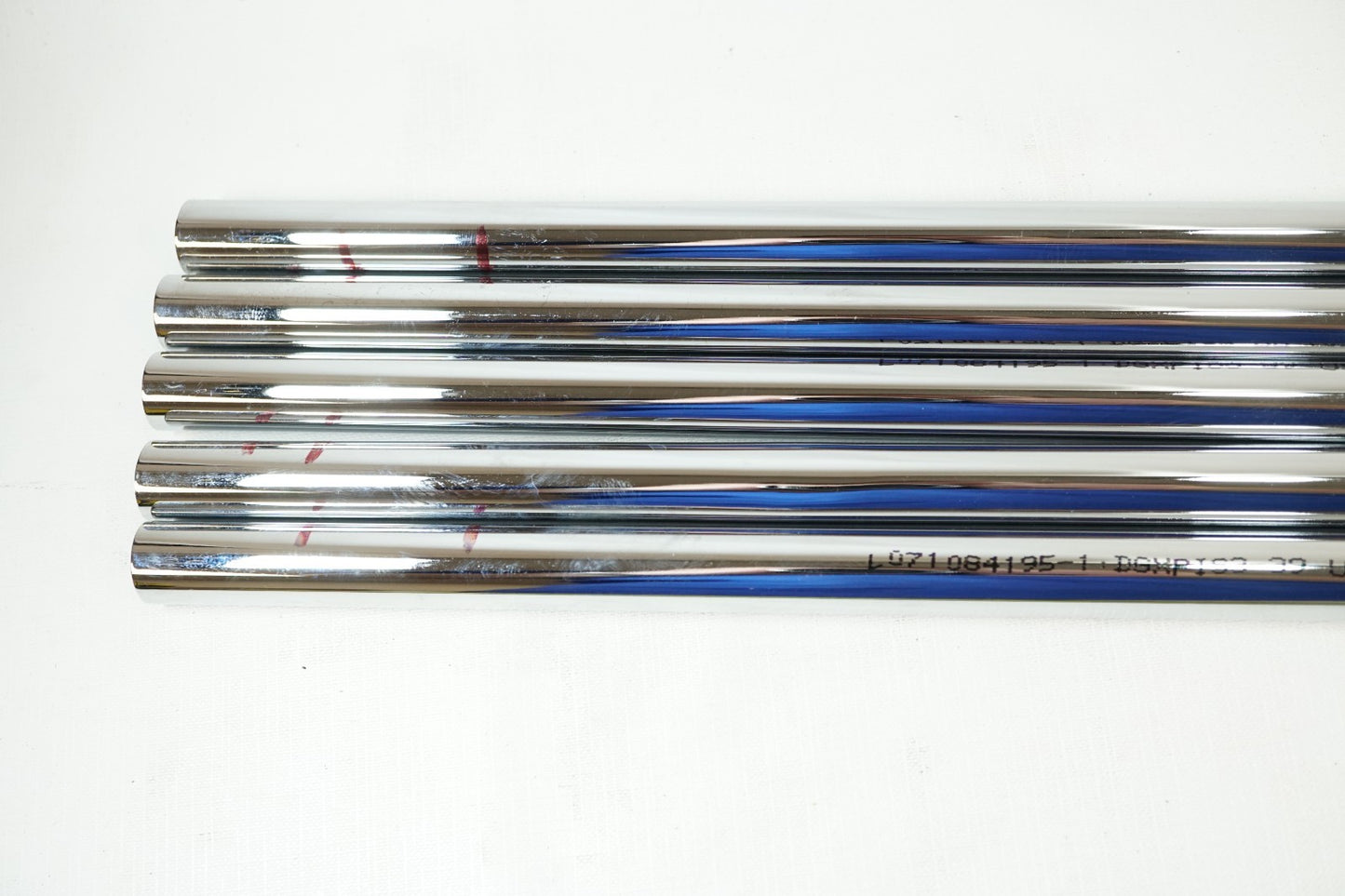 Dynamic Gold XP Stiff Steel Shaft / 0.355 / New