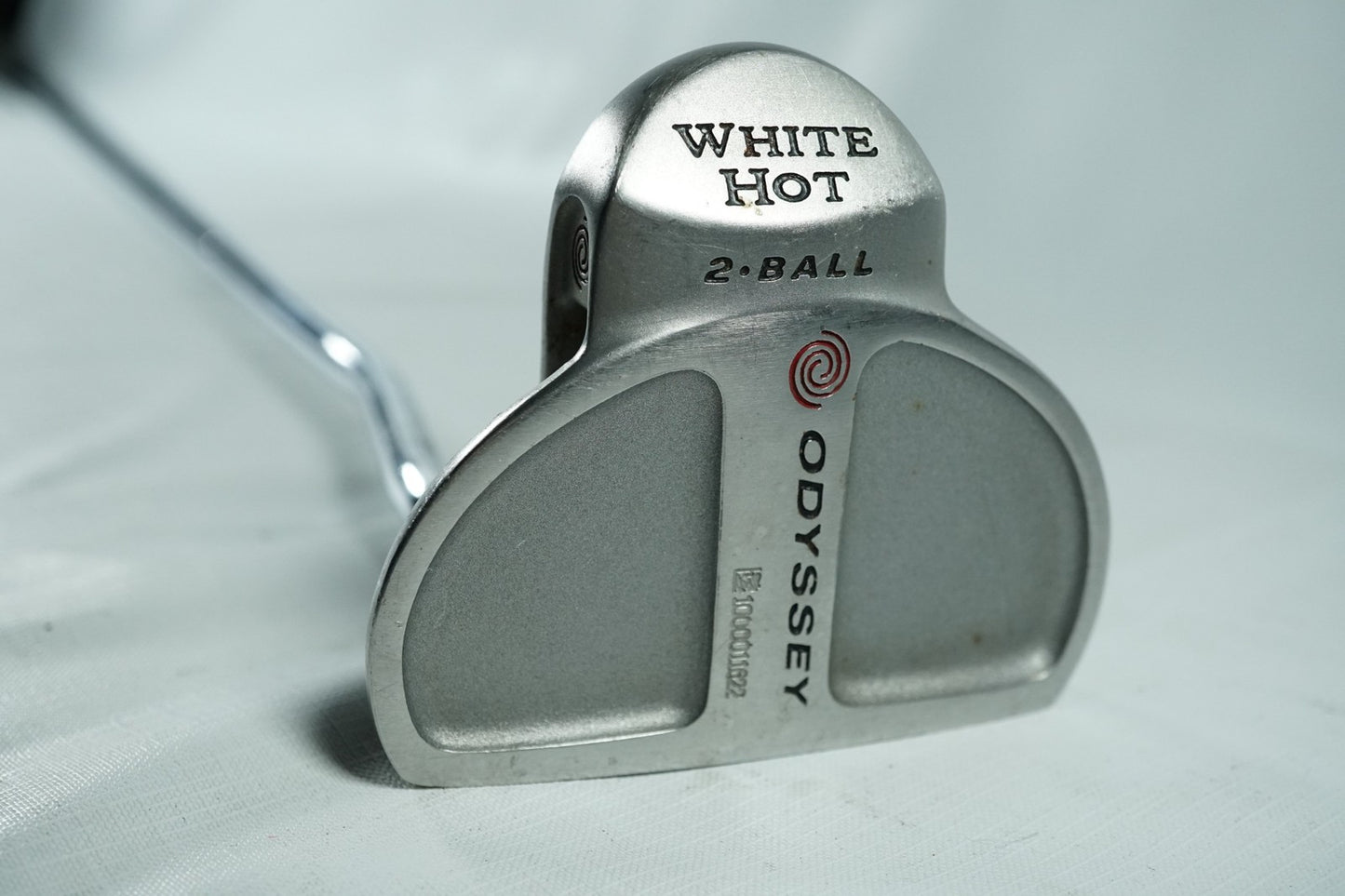 Odyssey White Hot 2 Ball Putter / 35"