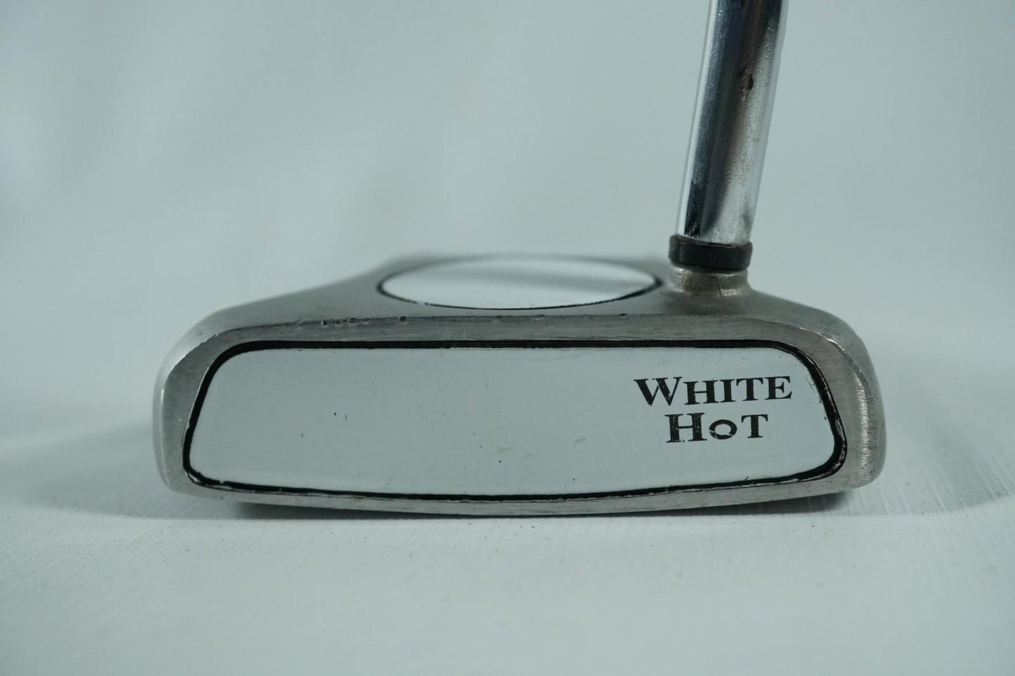 Odyssey White Hot 2 Ball Putter / 35"