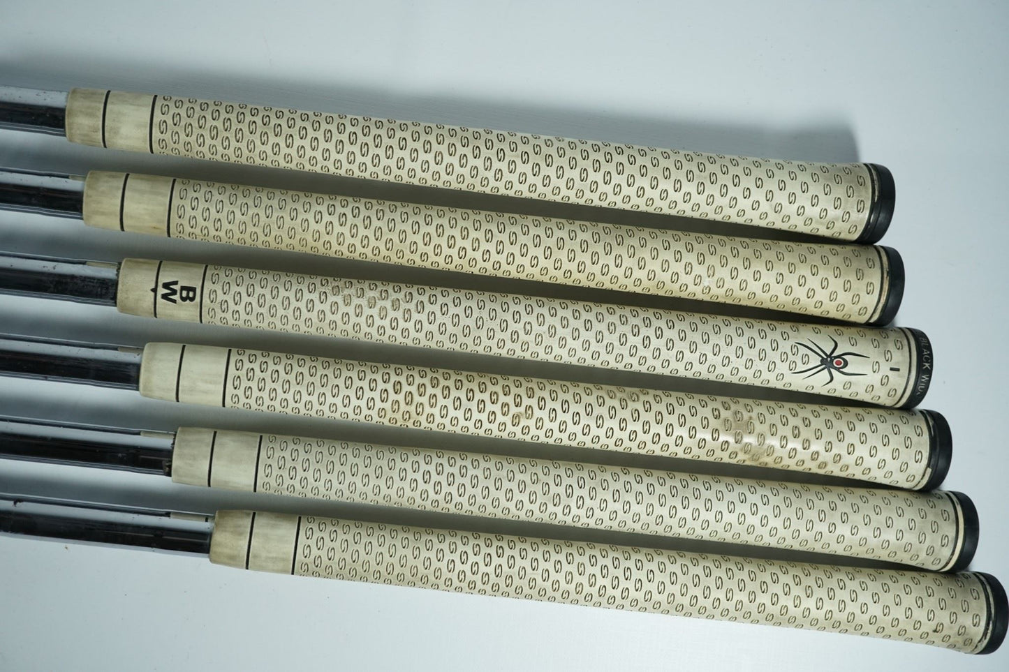 Titleist 690CB 5-PW / Stiff Flex Steel Shafts