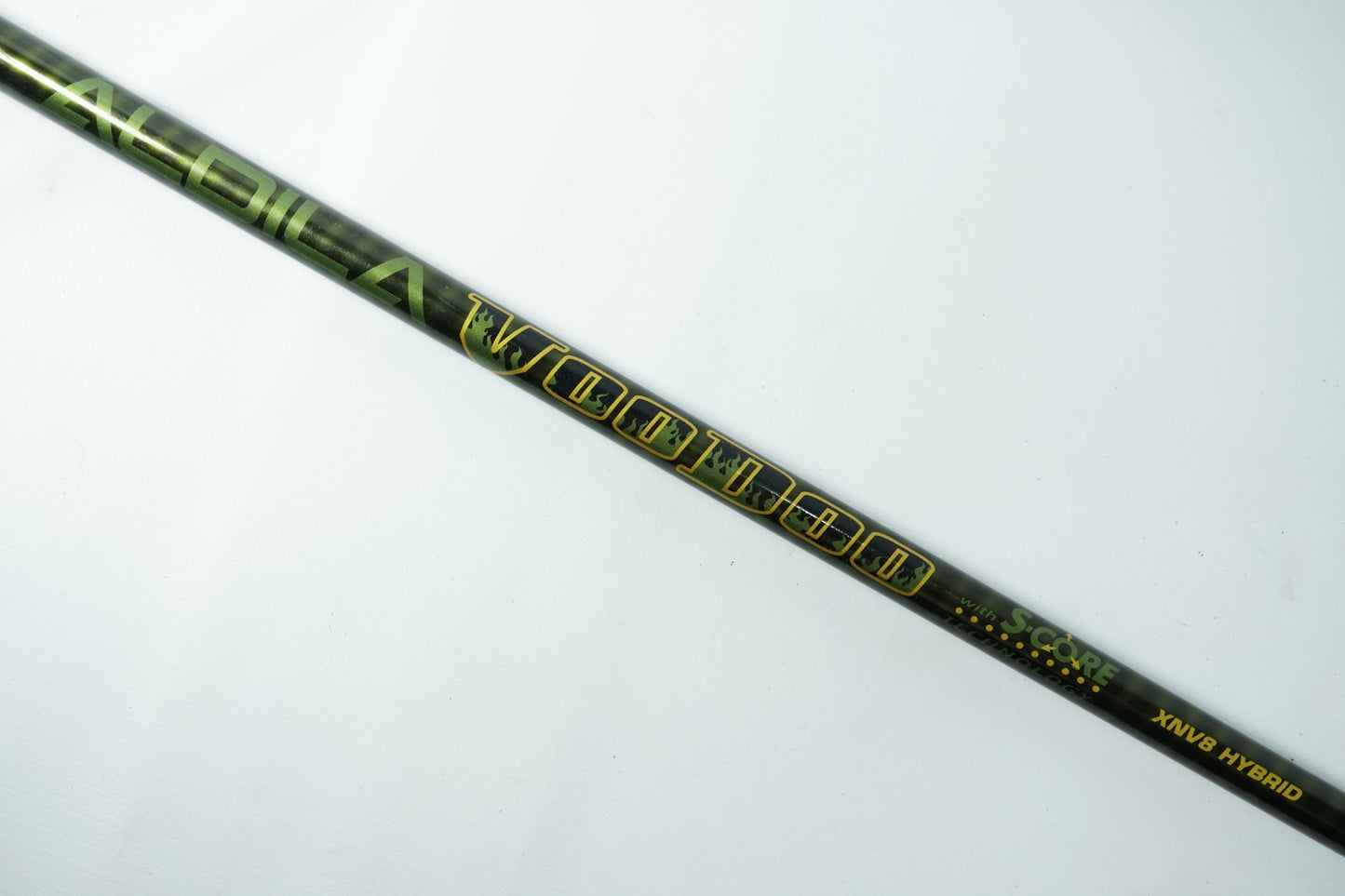 Aldila Voodoo XNV8 / Extra Stiff Graphite / Titleist 1st Gen Adapter / 40"