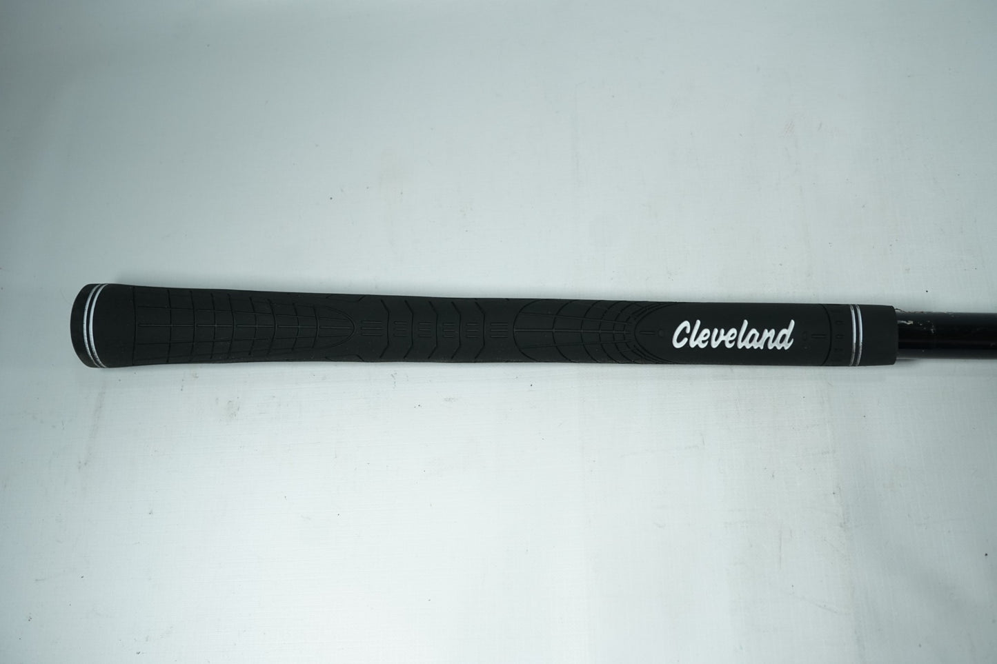Cleveland Classic XL Driver 10.5° / Regular Flex Graphite Shaft / New Grip