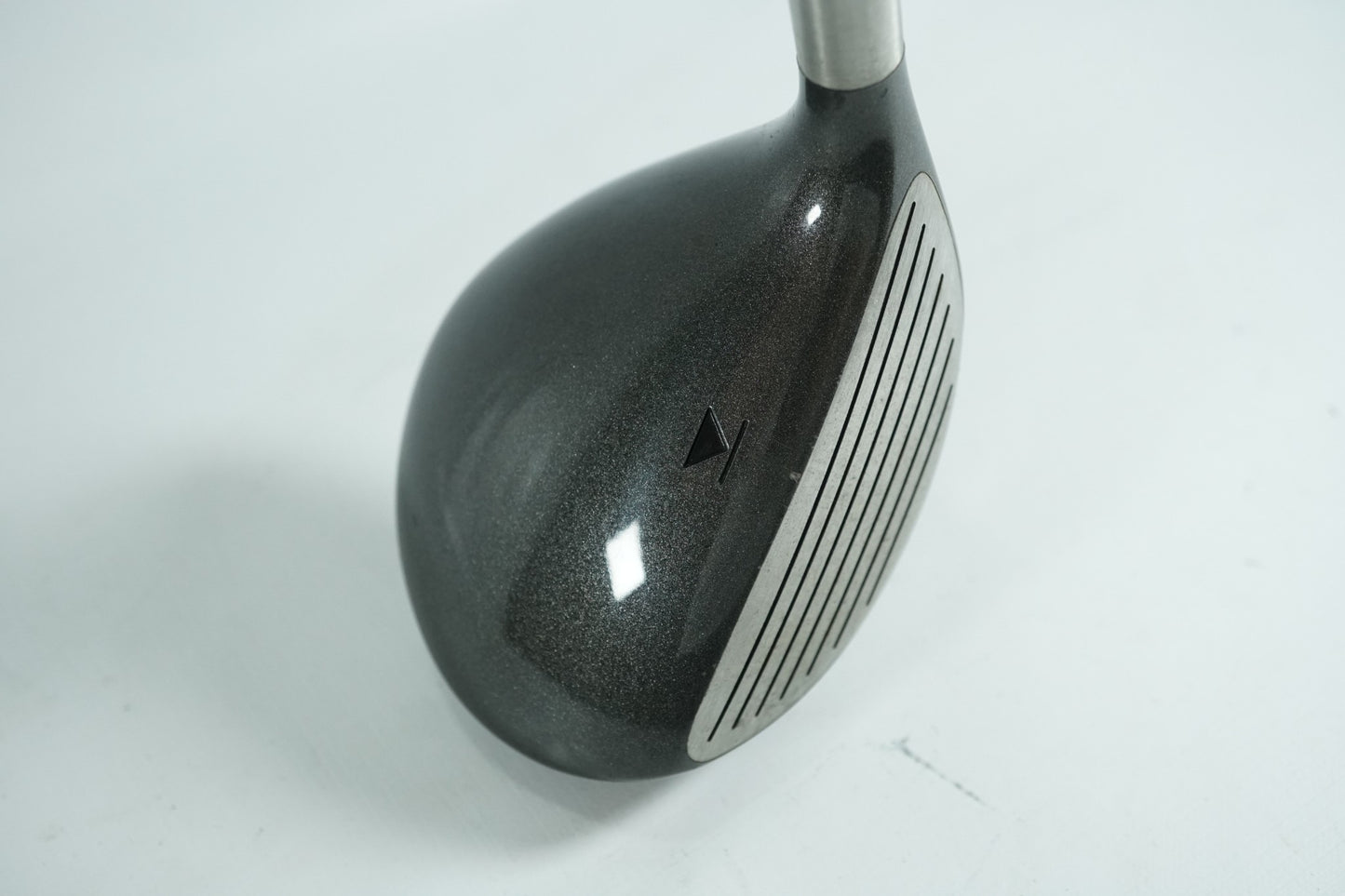 Titleist 975F 3 Wood 16.5° / Regular Flex Graphite Shaft / New Grip