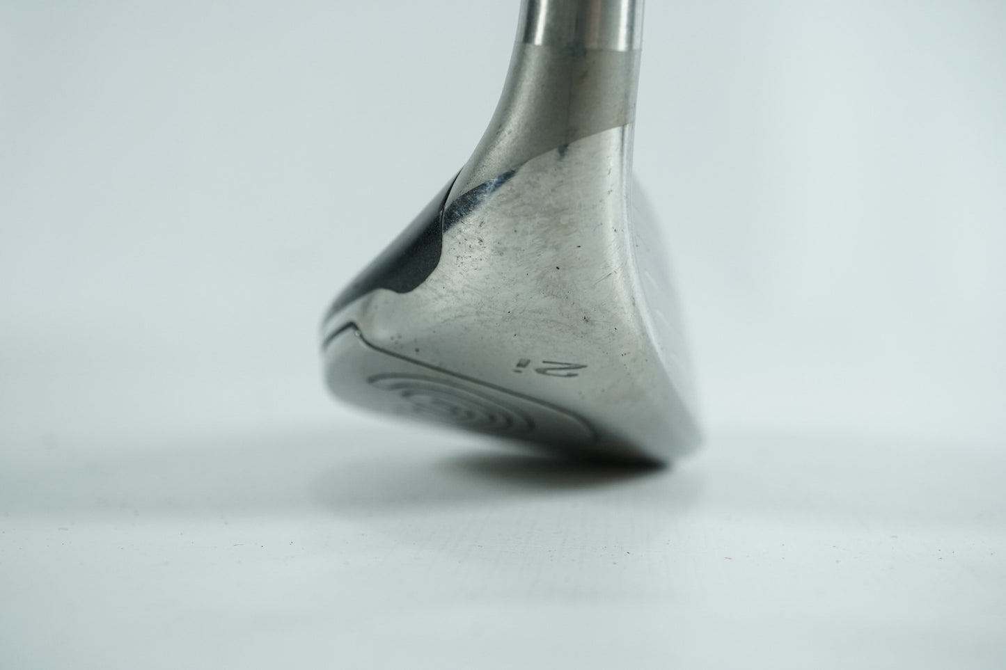 Cleveland HiBore 2 Hybrid 19° / Senior Flex Graphite Shaft / Left Handed